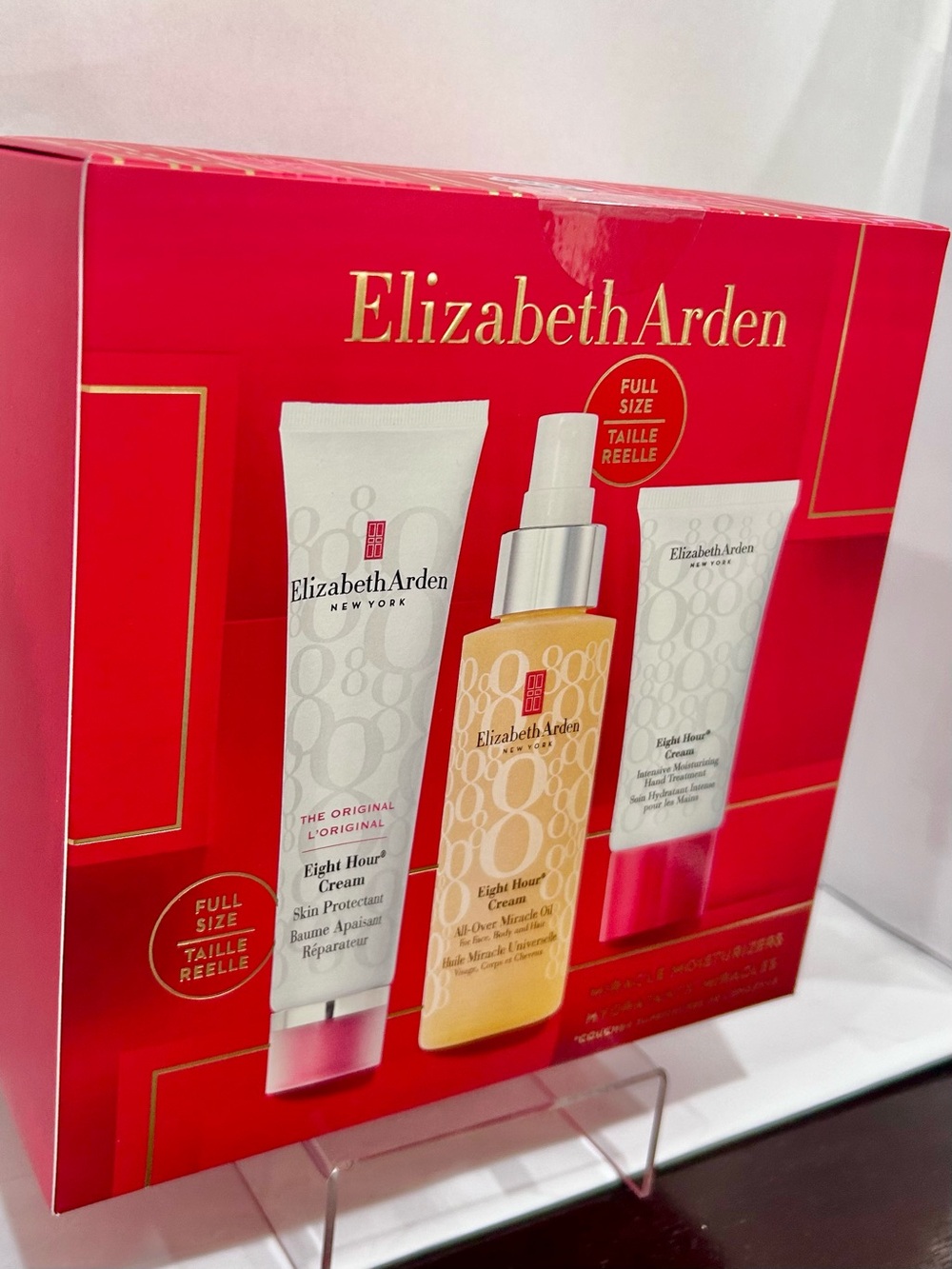 Elizabeth Arden Eight Hour gift set